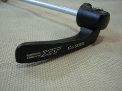 Zacisk piasty tylnej Shimano XT