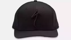 New Era S-Logo Trucker Hat czarne logo 